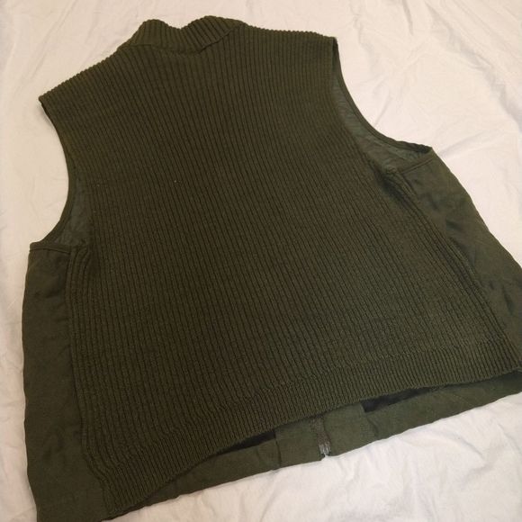 Alfred Dunner green knit back vest - Picture 5 of 9